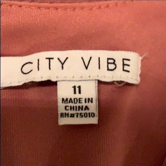 City Vibe From LA with Love Dress - Picture 11 of 14